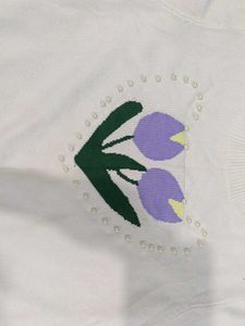 Cute Floral Knit Top