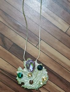 Rhinestone Leaf Pendant Necklace
