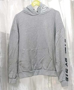 Grey Hoodie ✨🤍
