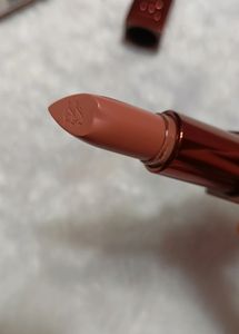 TOO FACED BUTTERCREAM LIPSTICK