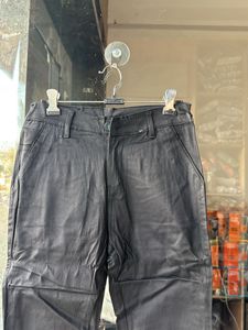 Black Pant