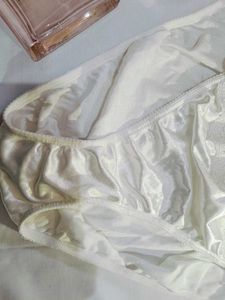 ✨❤️ Victoria Secret Silk Stuff