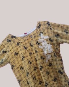 Chic Mustard Checkered Floral Top