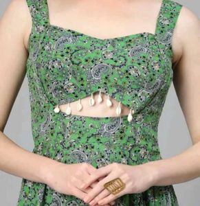 Green Trendy Tops