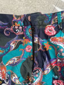 FLORAL RARE RABBIT Shorts