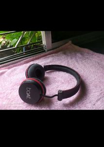 Boat Headphones 🎧