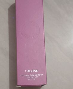 THEONE Illuskin Aquaboost Foundation SPF 20