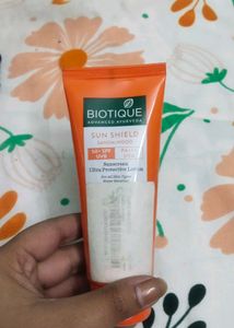 Biotique Bio Sandalwood Face Lotion