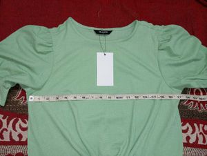 Self Design Puff Sleeve Top