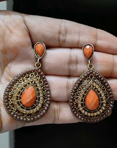 beautiful and classy earrings