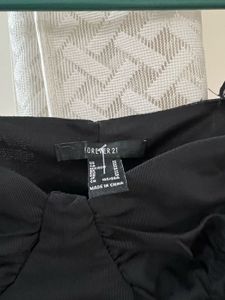 Forever 21 Black Sheer Sleeve Top 34-36