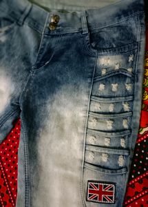 Ankle Length With 2 Button Jeans