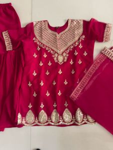Elegant Pink Kurta Set