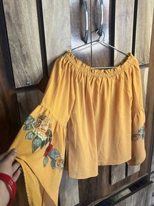 Embroidery Top