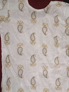 Elegant White Kurta By Large Size