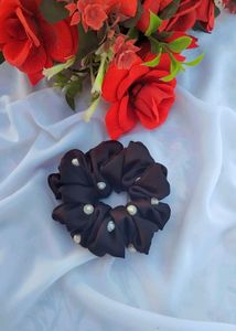 Black Scrunchie