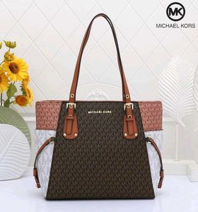MICHAEL KORS VOYAGER MULTI COLOUR TOTE BAG