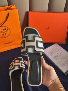 Hermes Paris Oran Flats Black White - 920