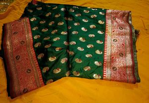 New Banarsi Silk Zari Saree With Stitched Blouse