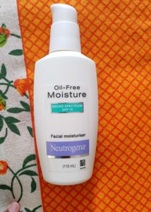 Neutrogena Oil-Free Moisture SPF 15