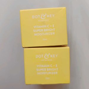 VITAMIN C + E SUPER BRIGHT MOISTURIZER