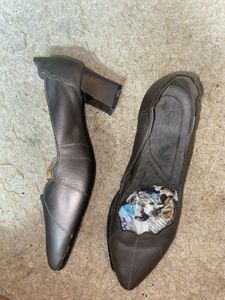 Formal Leather Pointed Toe Flats