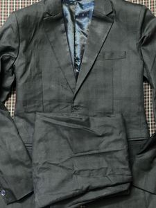 Men's Suit & Blazer And Puma Lower