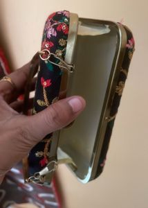 self made punjabbi hand cluch 💕