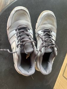 Sports Shoes