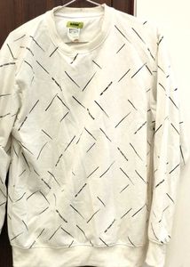 Patterned White Sweatshirt