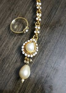 Forehead Ornament (Maang Tikka) And Ring