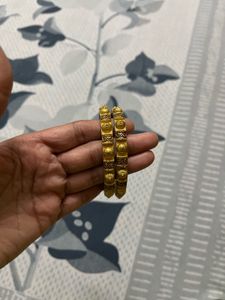 beautiful Golden Bangle Set