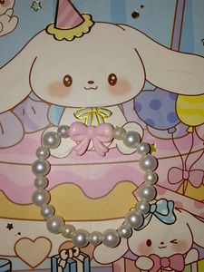 Pearl Bracelet with Pink Bow