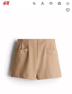 H&M Beige Shorts