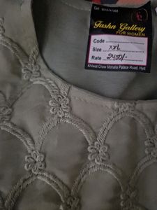 Pakistani  Suit Set