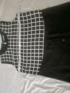 Top Black