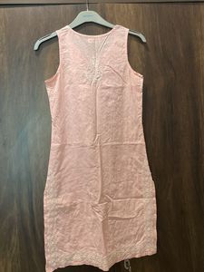 Fabindia Chikankari Kurta