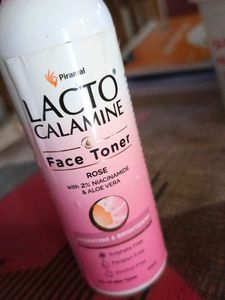 Lacto Calamine&#39;s Face Toner Rose
