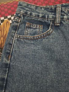 High-Rise Simplicity Straight Jeans