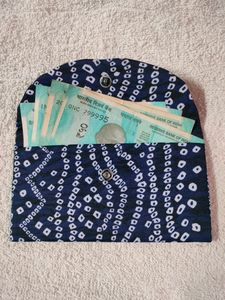 New bandhni printed clutch