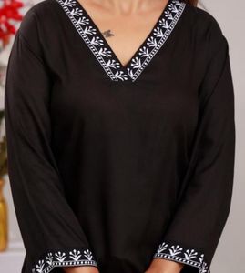 Elegant Black Embroidered Kurti