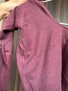 Gym DIY Maroon Crop Top - Long Sleeve