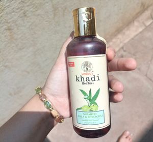 Khadi Herbal Amla & Bhringraj Shampoo