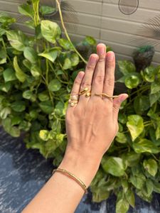 Luna Pearl Ring