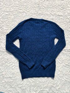 UNIQLO Blue Knit Sweater
