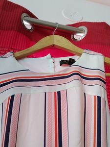 Sleeveless Dress With Waist Ribbon,Open Back &amp; Zip