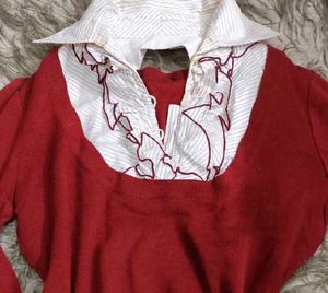 90s Dark Red Top With Collar