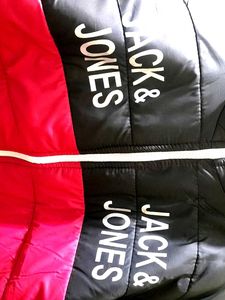 Jack &amp; Jones Stylish Puffer Jacket🧥