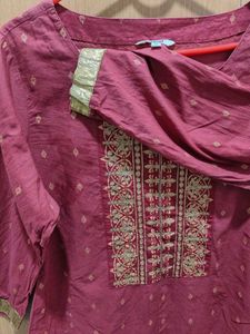 Maroon Women&#39;s Kurta