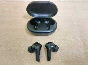 Mivi Earbuds - Excellent Condition